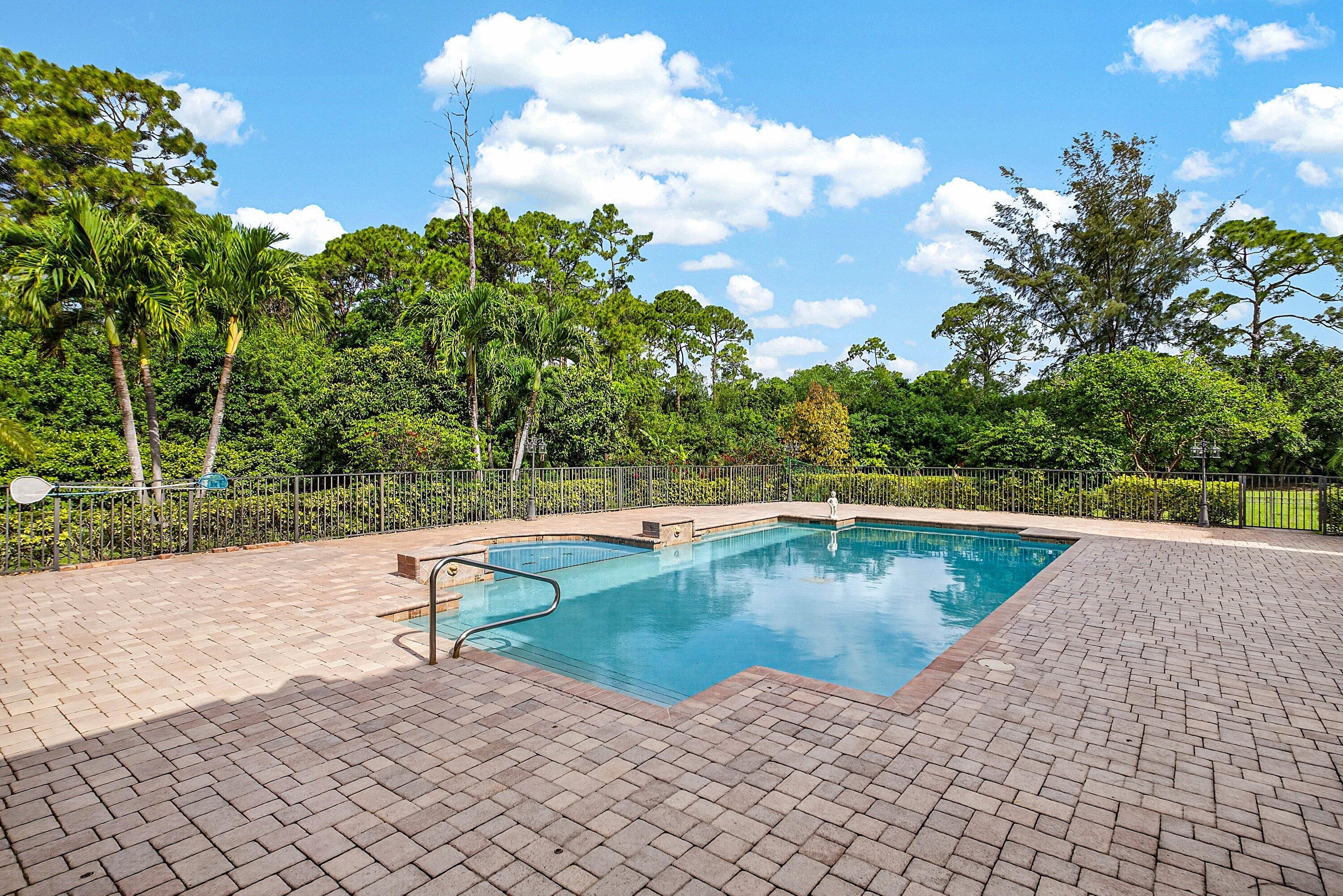 Pine Tree Estates - Residential