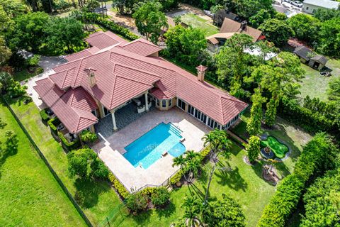 Tiny photo for 6071 NW 69th Way, Parkland, FL 33067 (MLS # B26017695)