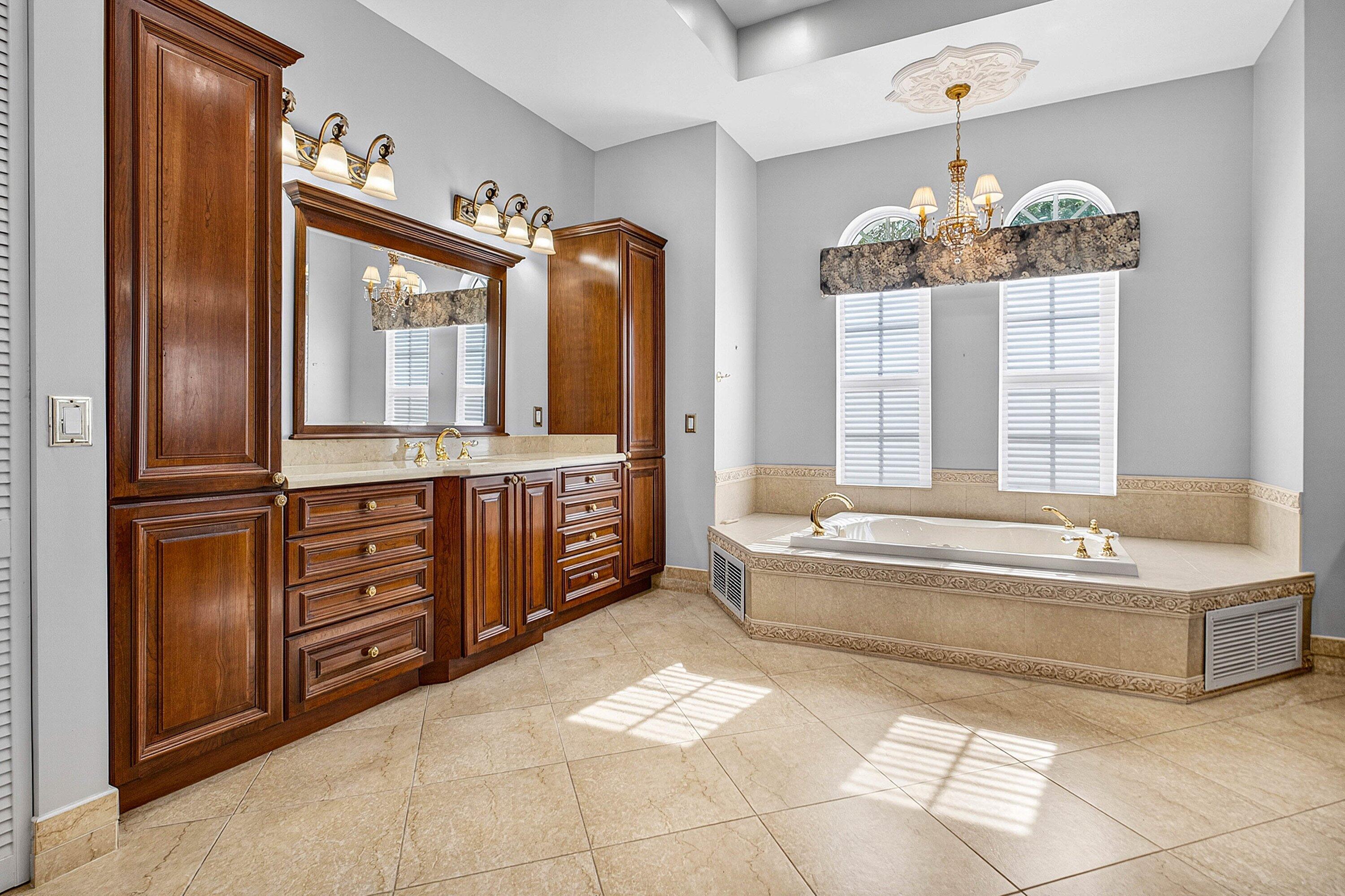 Pine Tree Estates - Residential