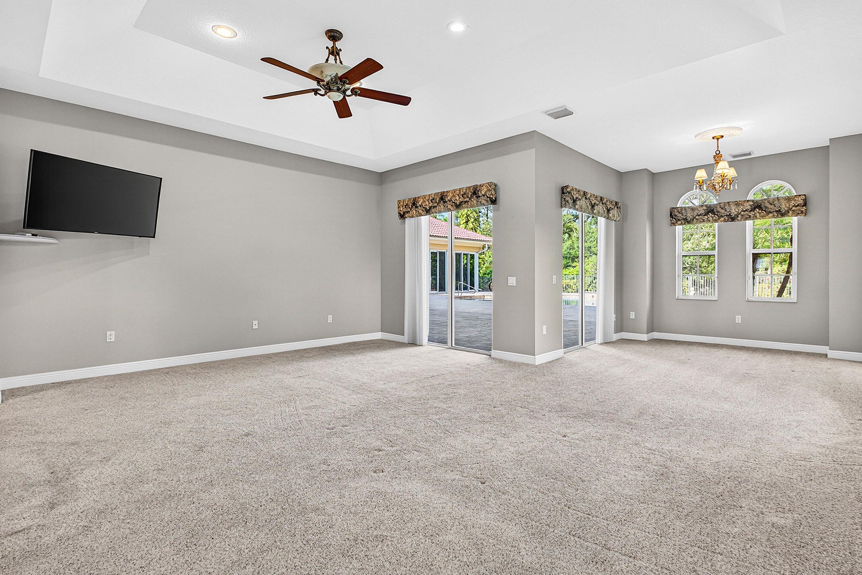 Pine Tree Estates - Residential