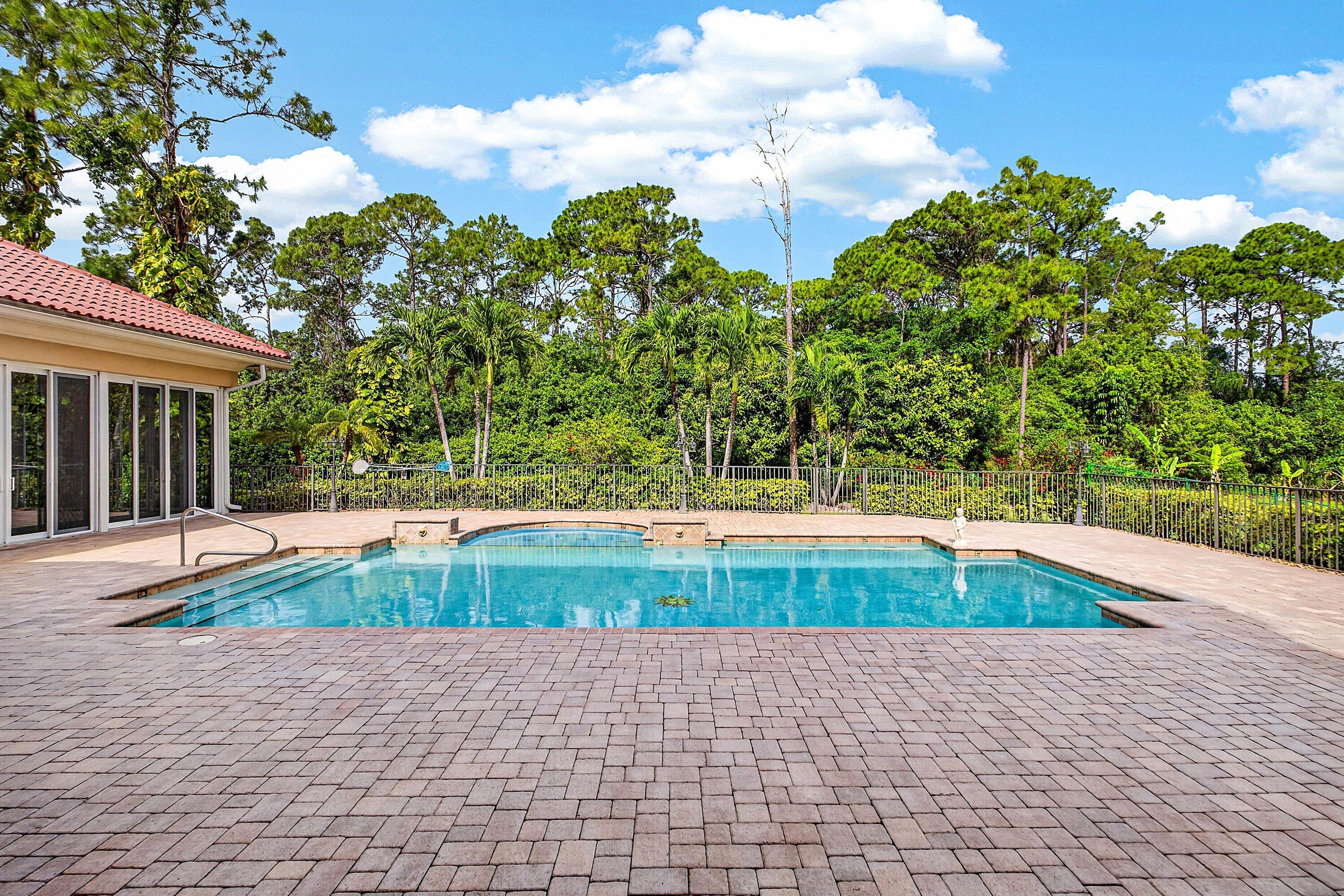 Pine Tree Estates - Residential