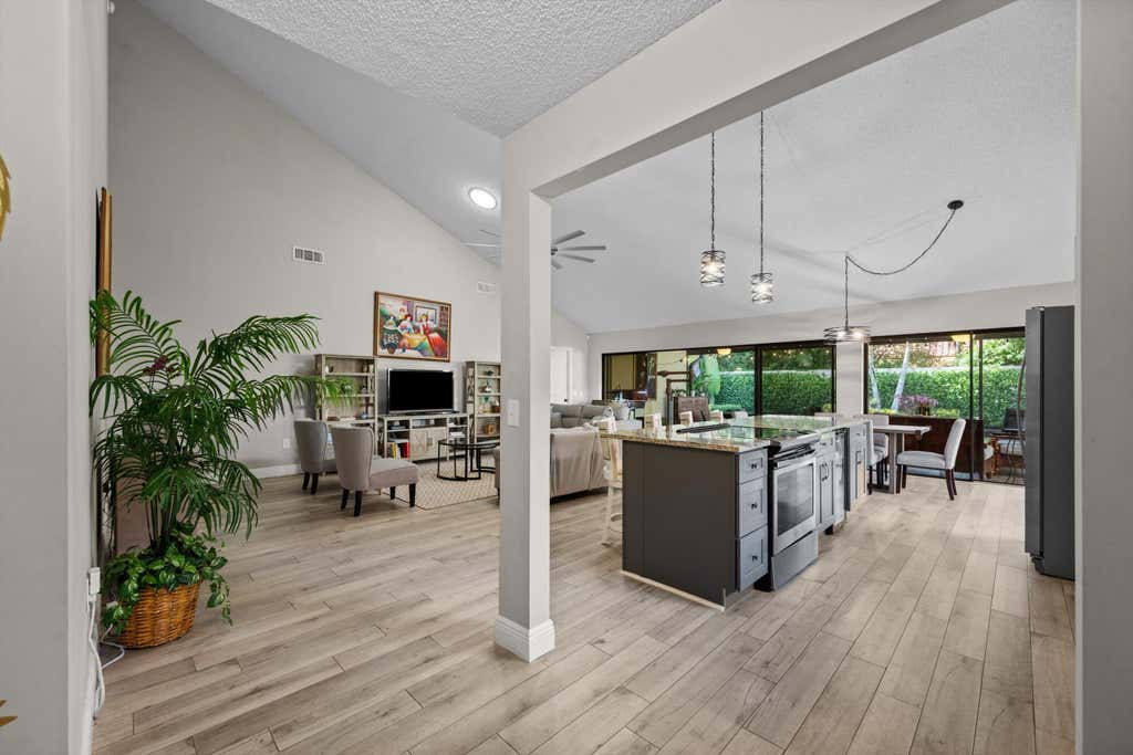 Photo of 2895 FARRAGUT Lane, West Palm Beach, FL 33409 (MLS # B26065911)