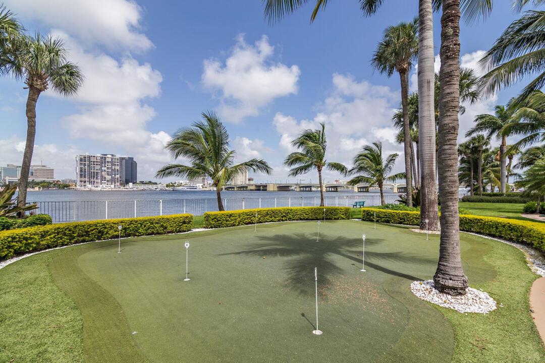 PALM BEACH TOWERS CONDO - Residential