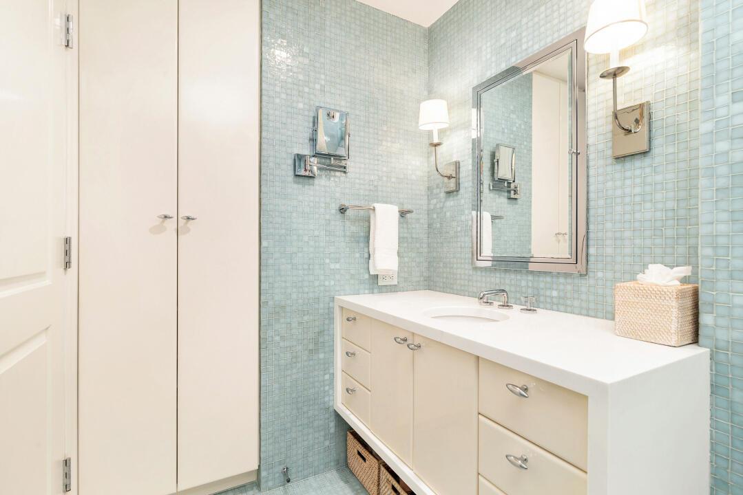 PALM BEACH TOWERS CONDO - Residential