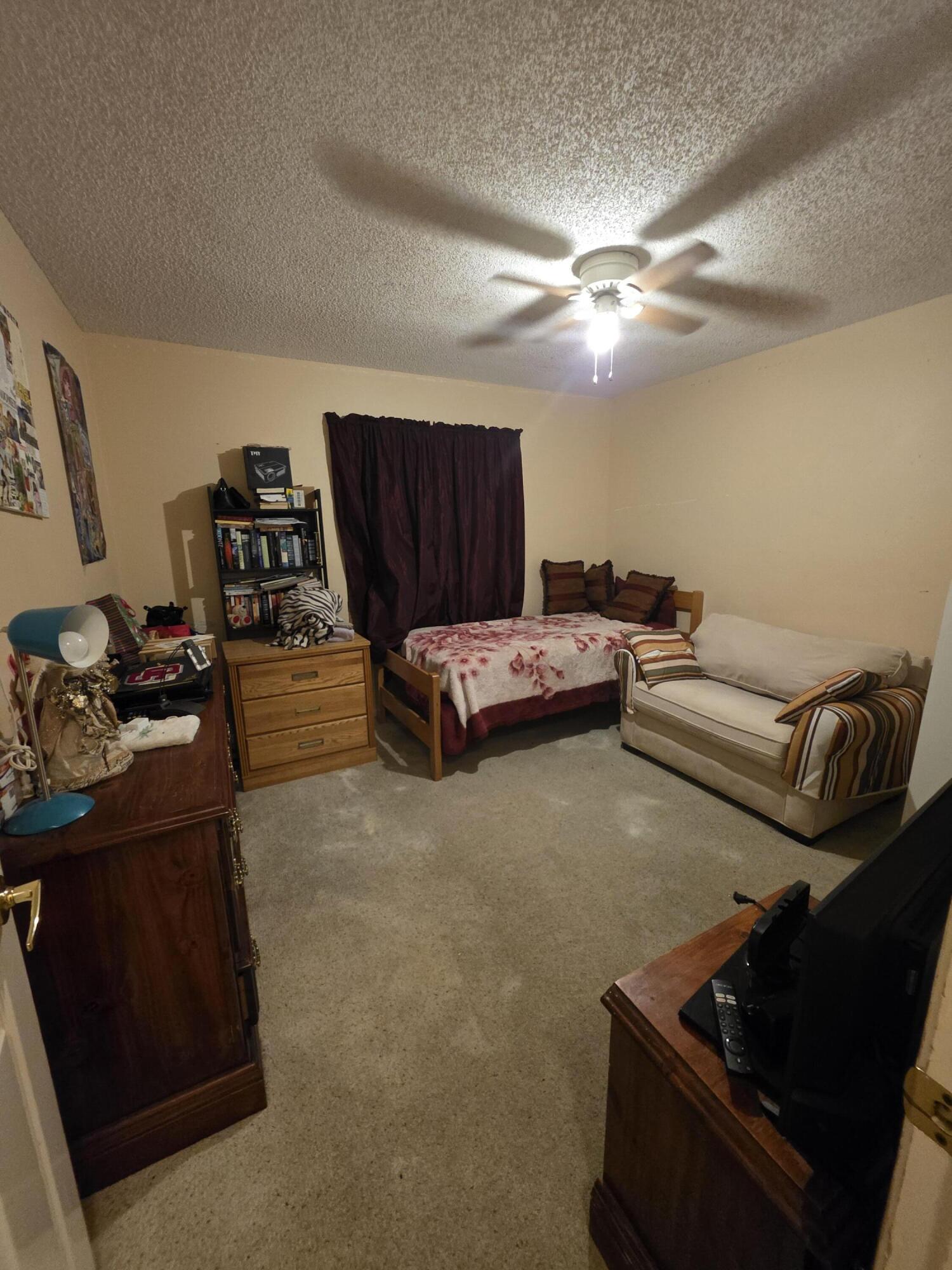 NORTH SPRINGS - Residential