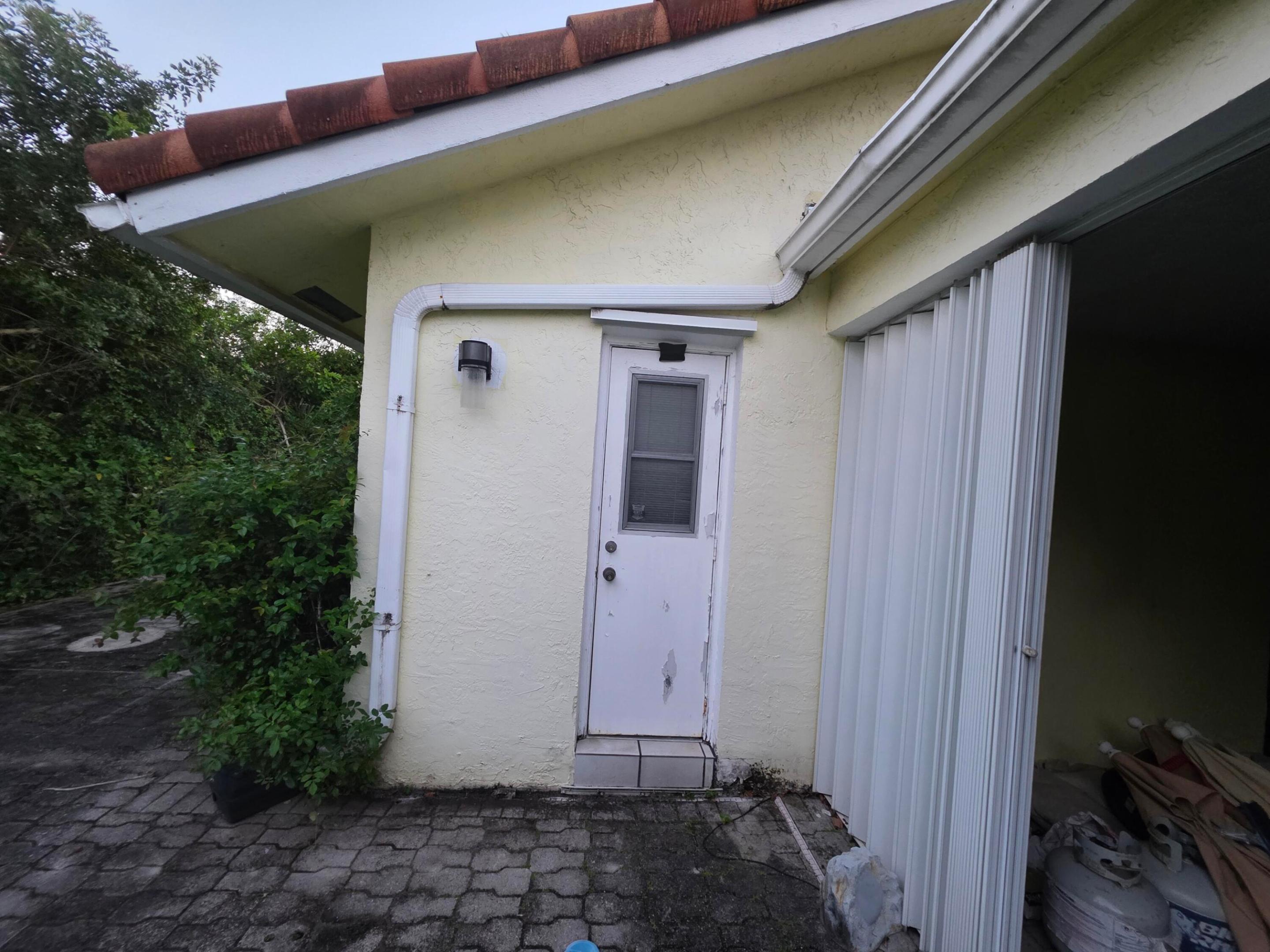 NORTH SPRINGS - Residential