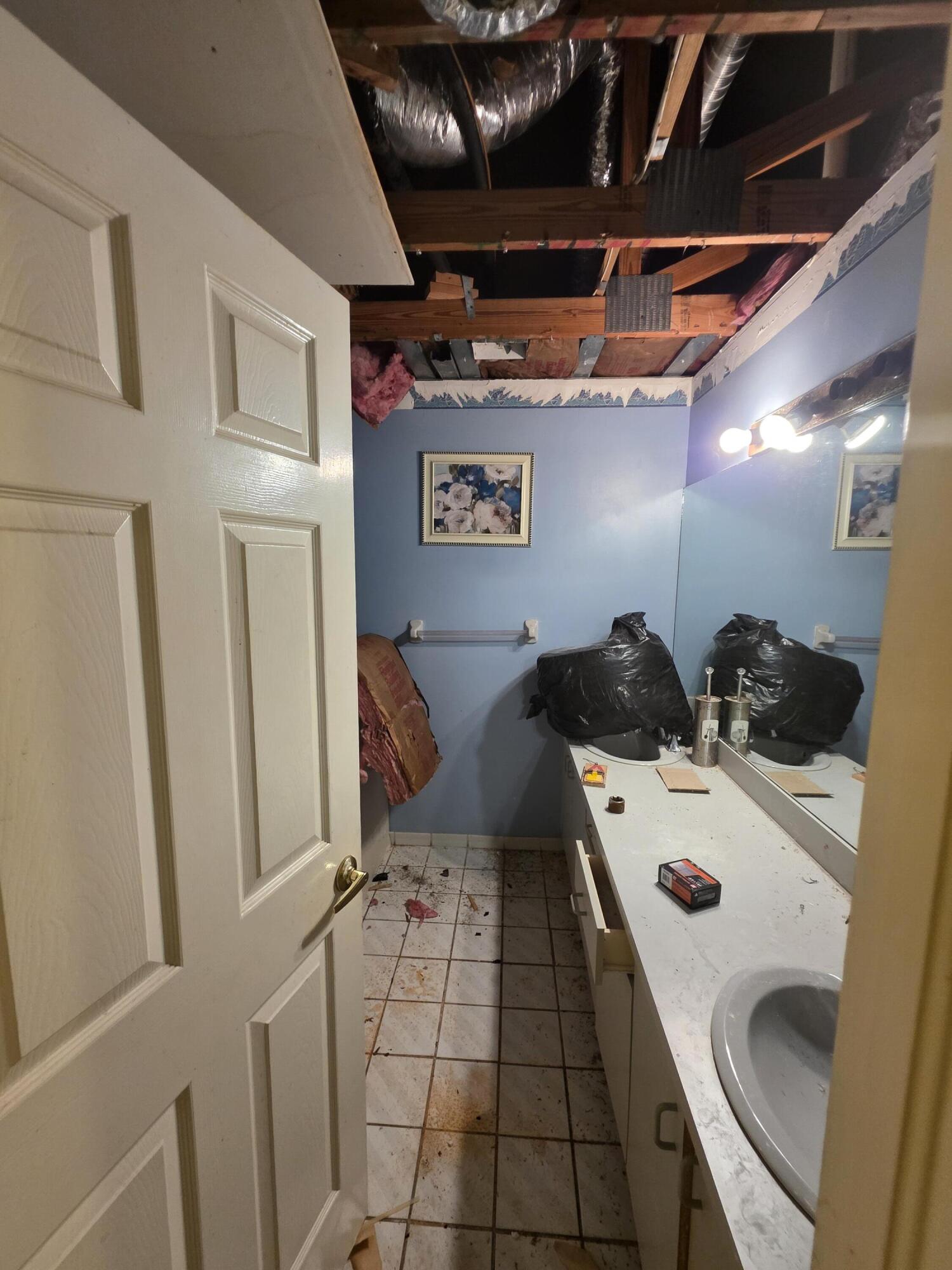 NORTH SPRINGS - Residential