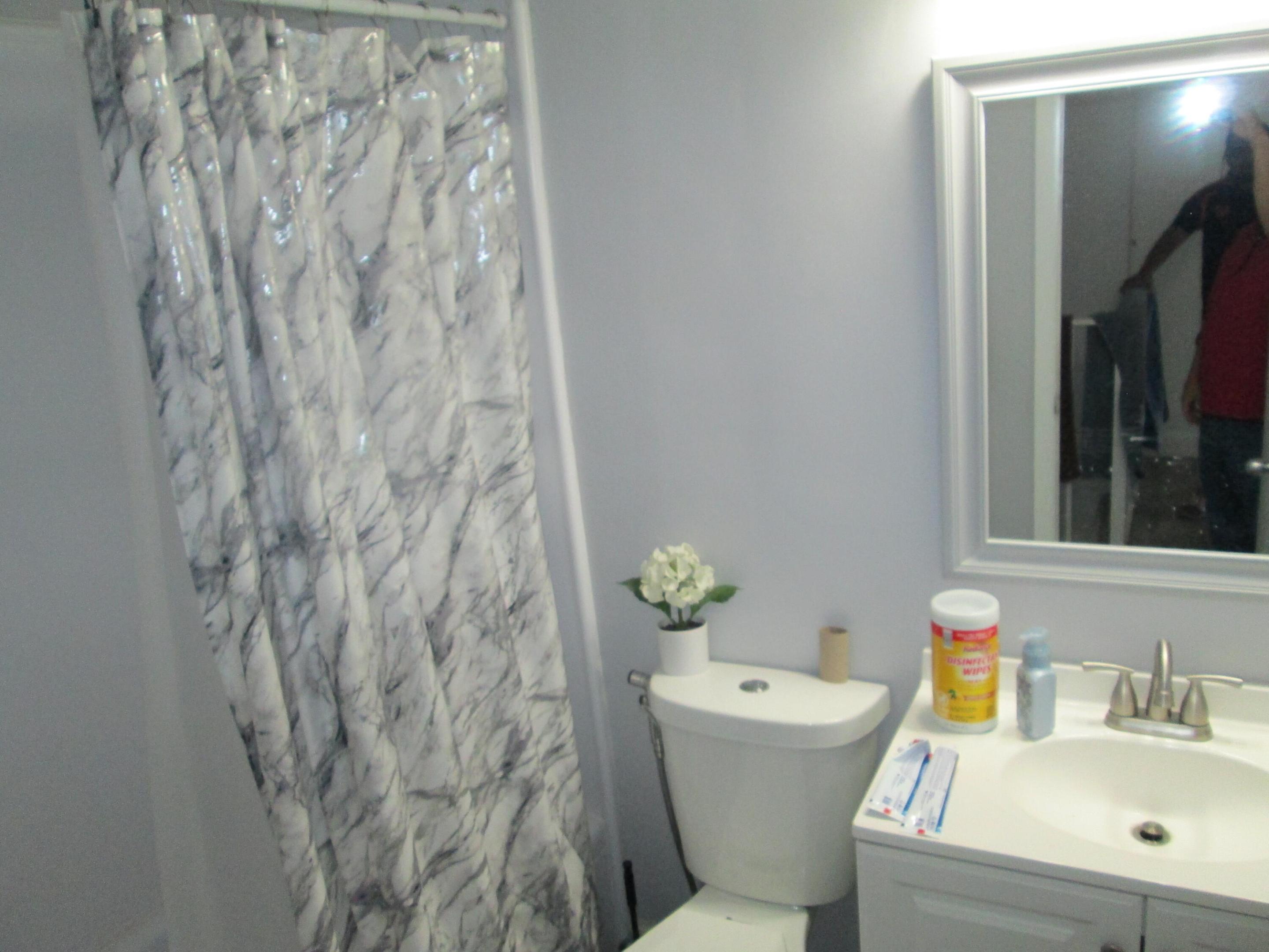 SUNCREST TOWNHOUSE CONDO - Residential