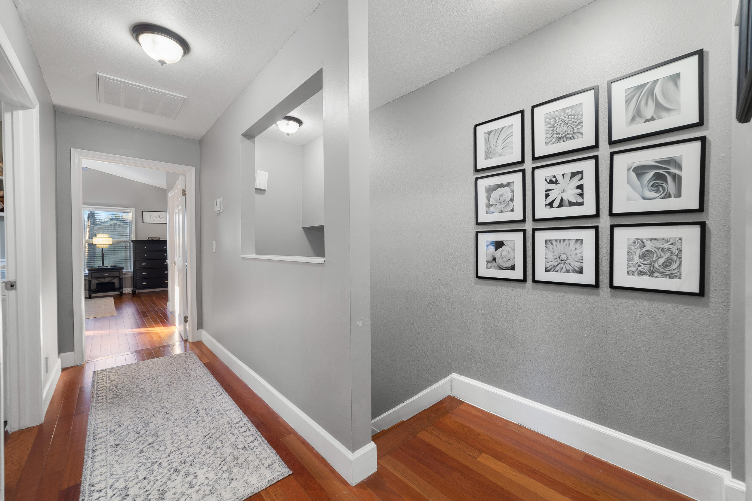 SUGAR POND MANOR OF WELLINGTON - Residential