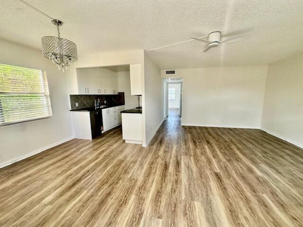 Photo of 3080 Cornwall Dr, Boca Raton, FL 33434 (MLS # B26011437)