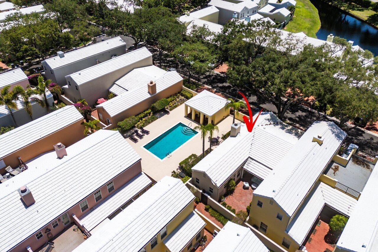 CHARLESTON PLACE - Residential