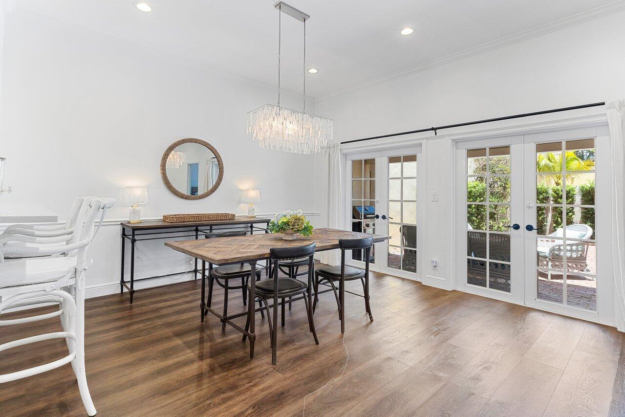 CHARLESTON PLACE - Residential