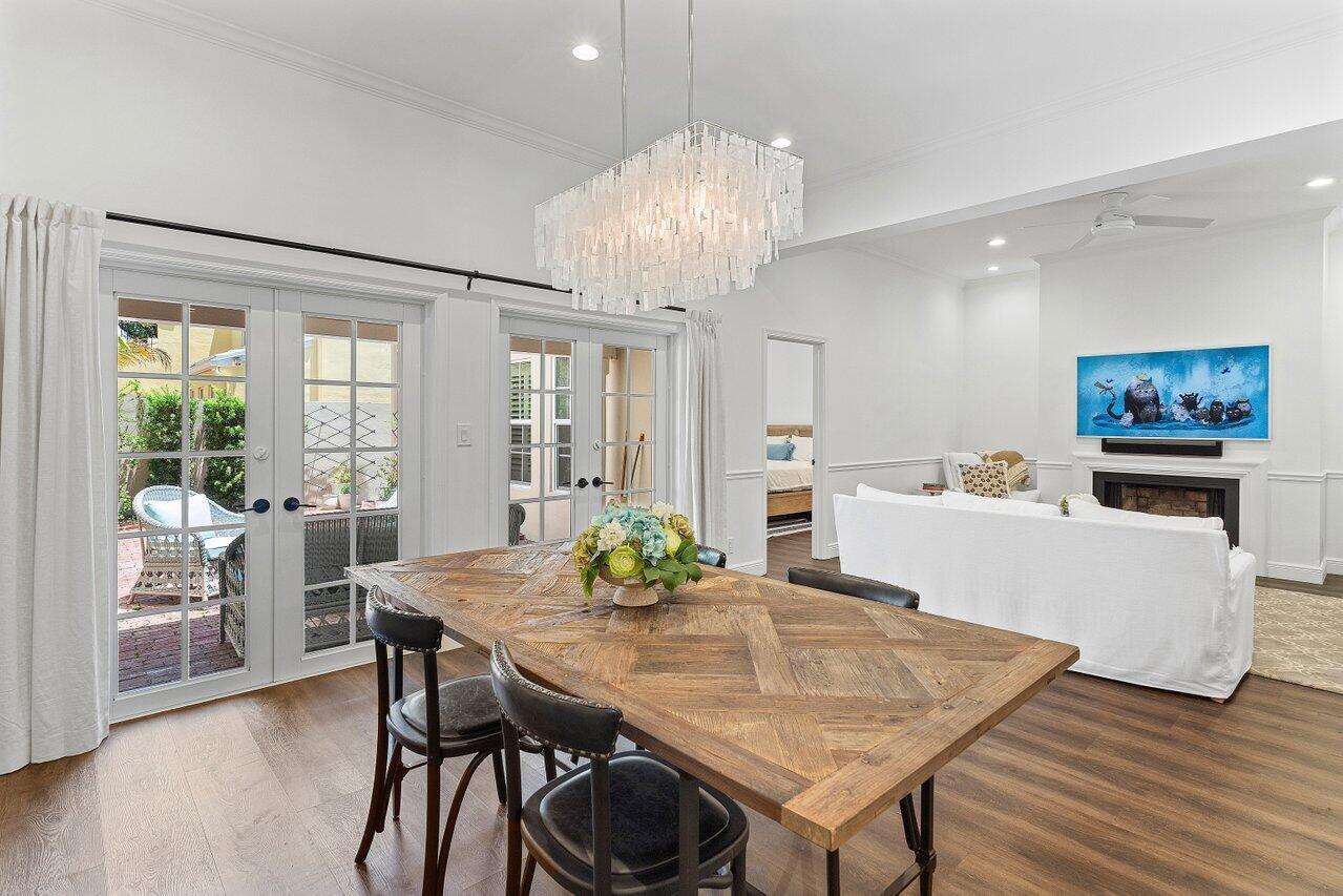 CHARLESTON PLACE - Residential