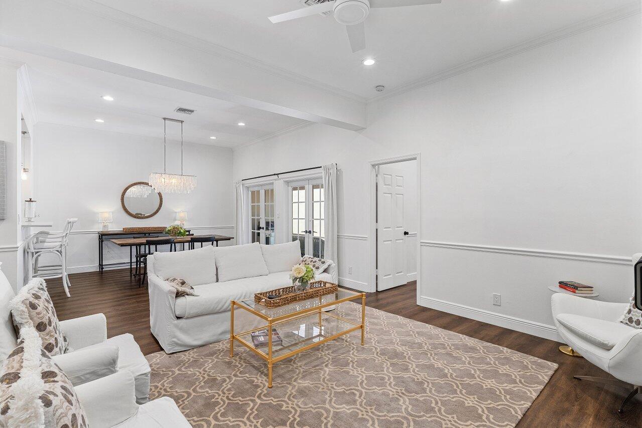 CHARLESTON PLACE - Residential