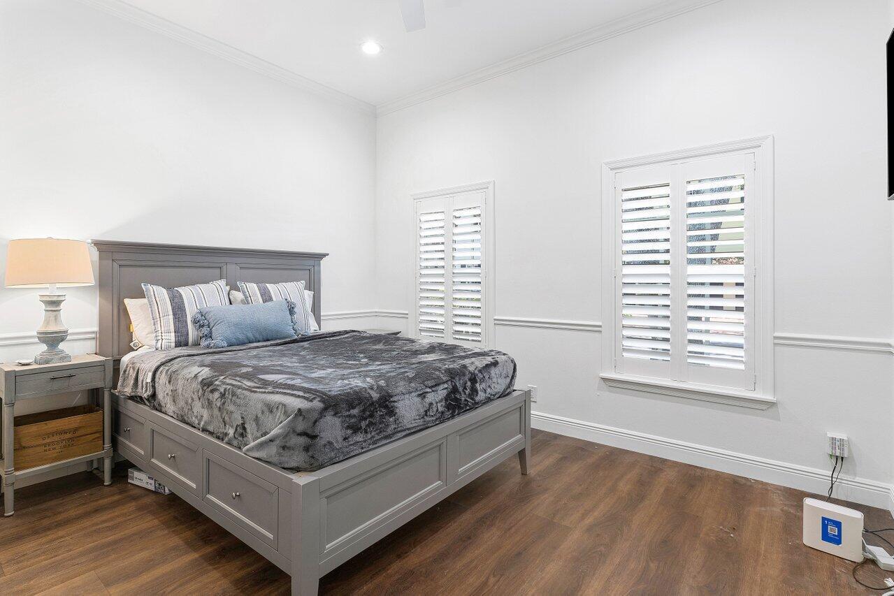 CHARLESTON PLACE - Residential