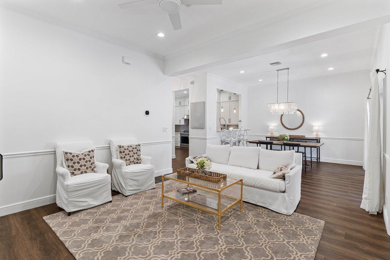 CHARLESTON PLACE - Residential