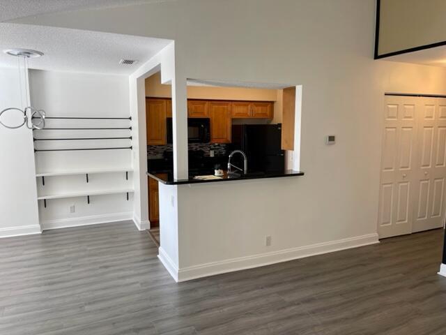 815 W Boynton Beach Boulevard 7-205