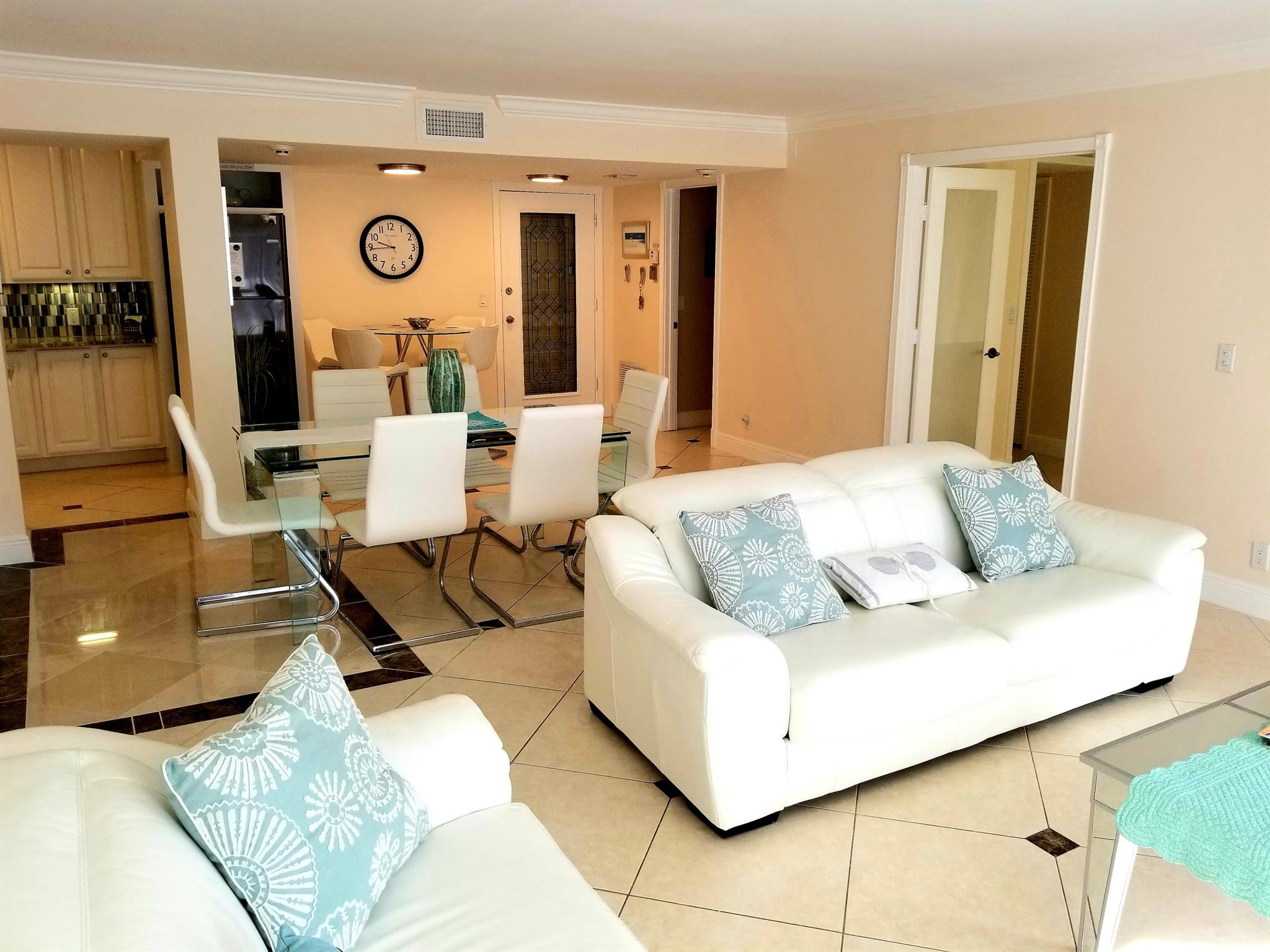 TUSCANY OF PALM BEACH CON - Residential Lease