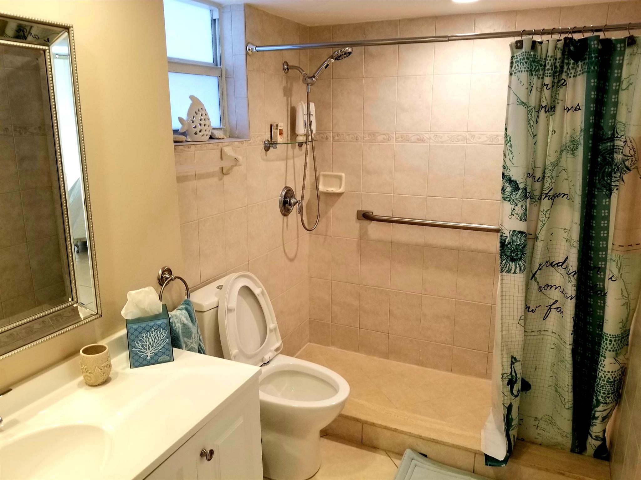 TUSCANY OF PALM BEACH CON - Residential Lease