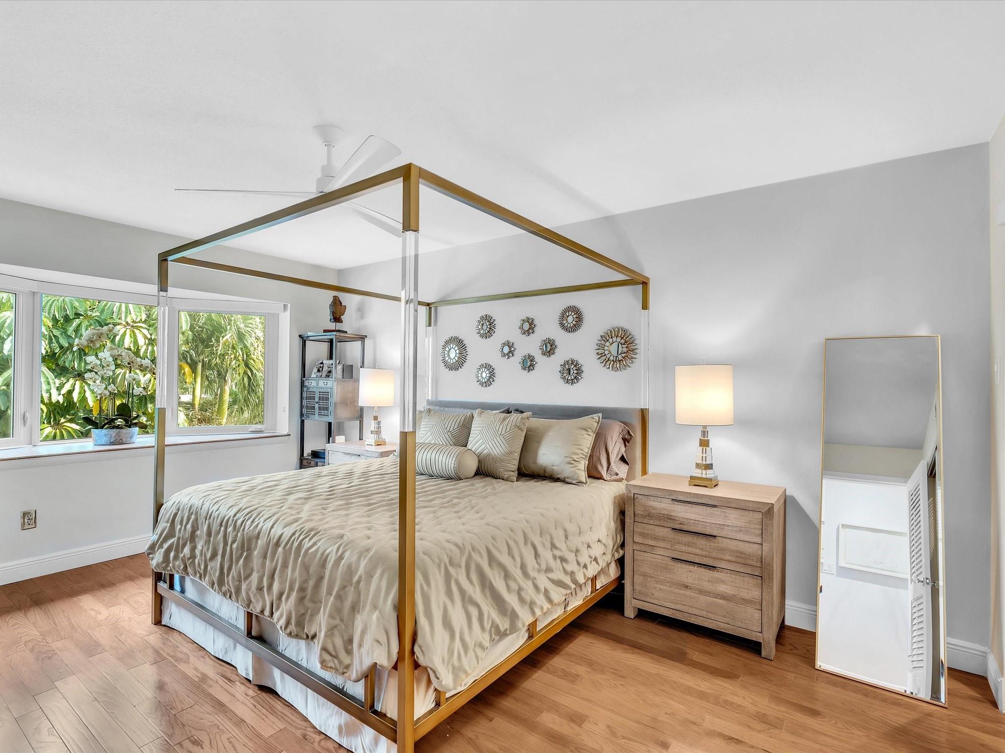 Townhouse Isle - Residential