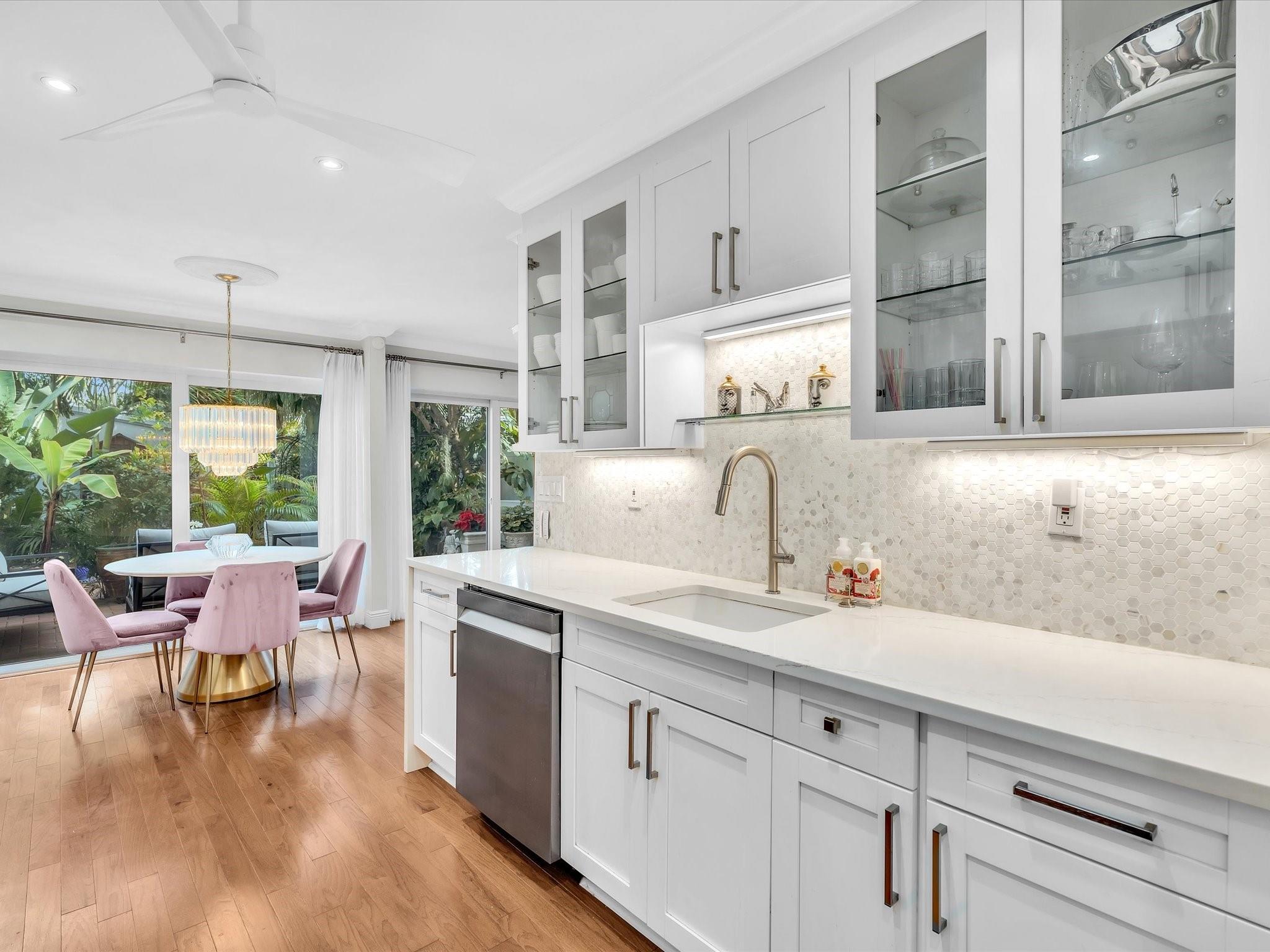 Townhouse Isle - Residential