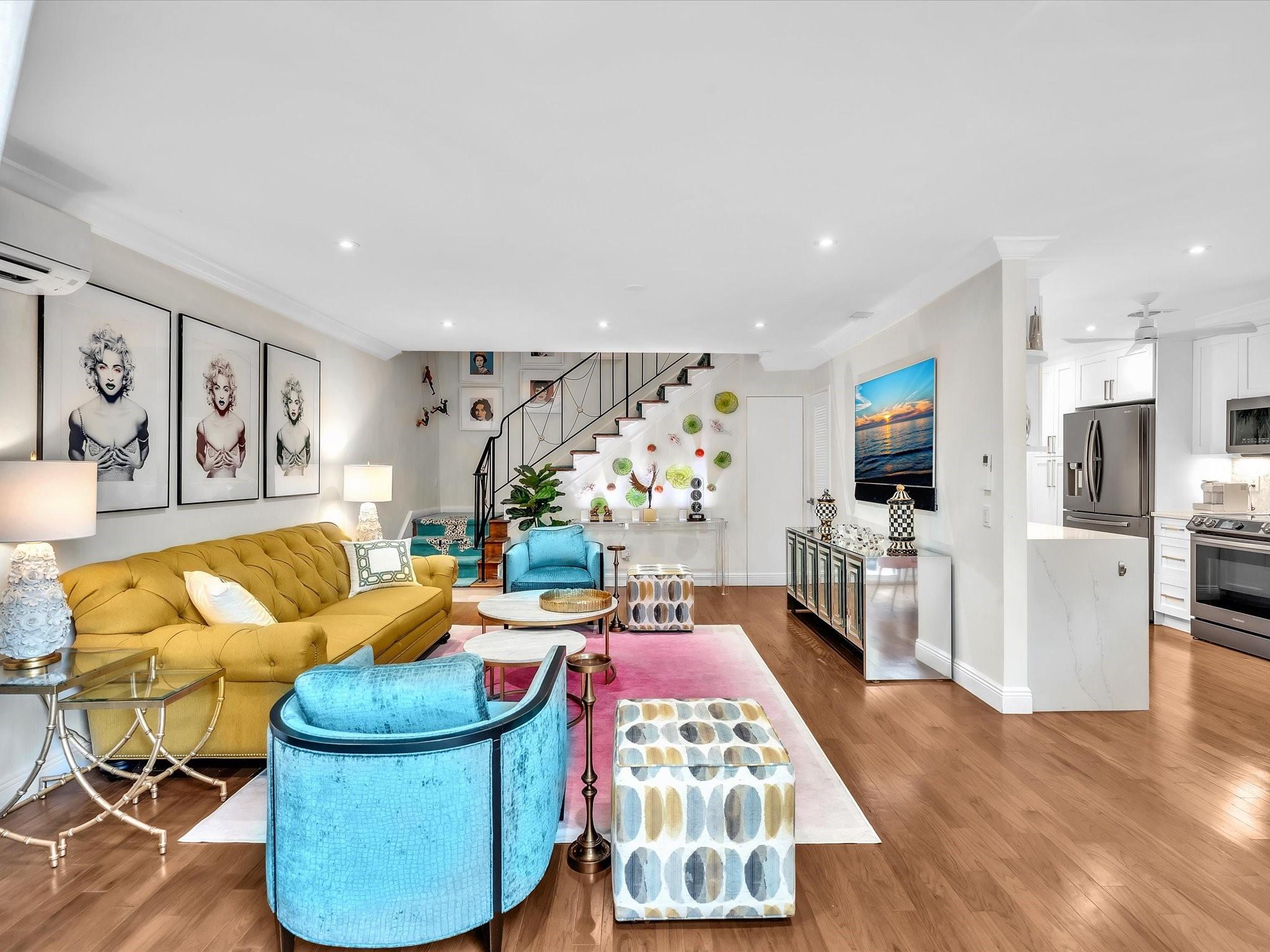 Townhouse Isle - Residential