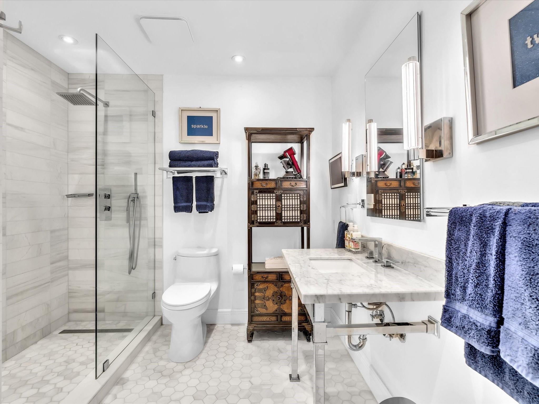 Townhouse Isle - Residential