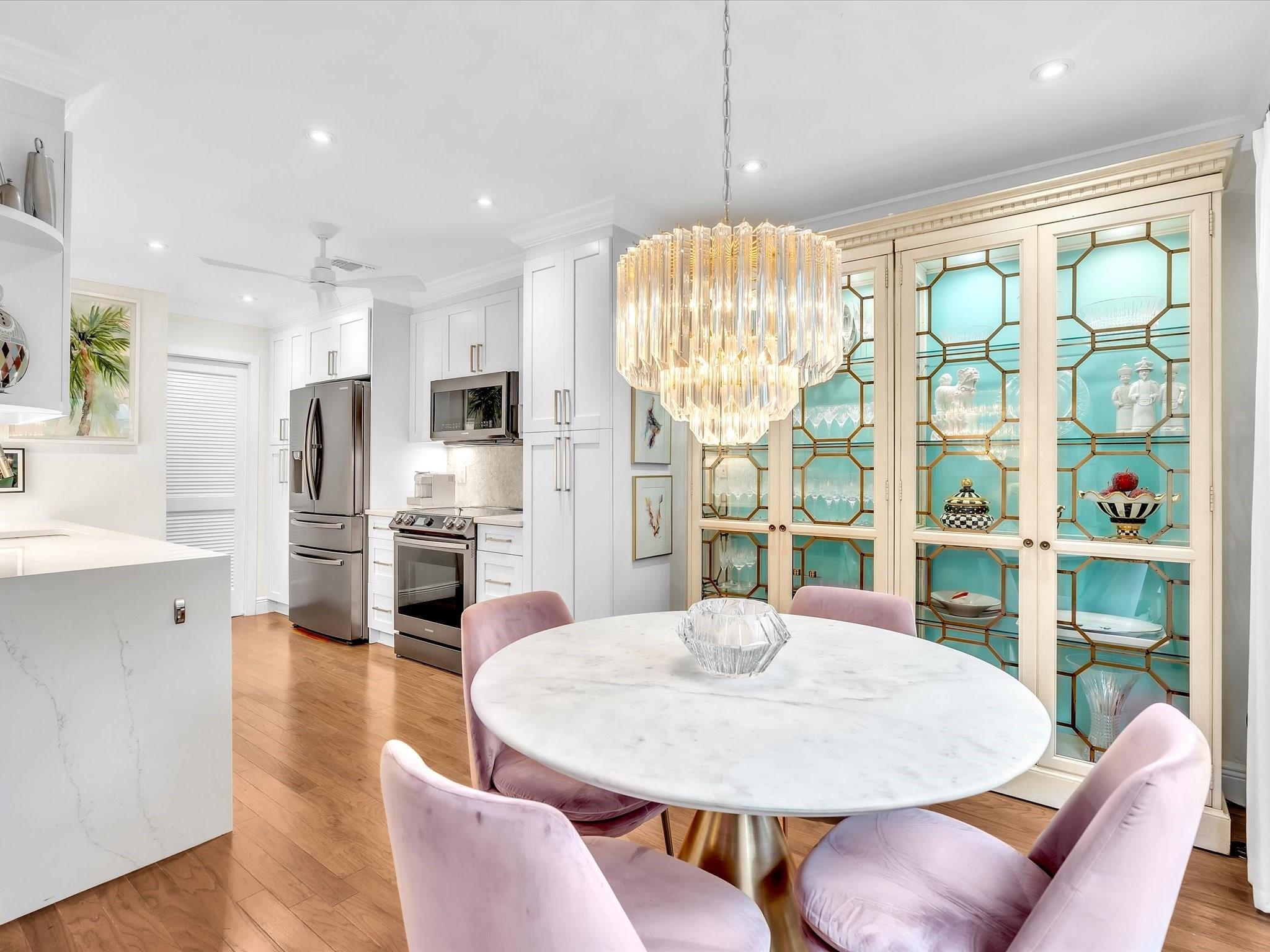 Townhouse Isle - Residential