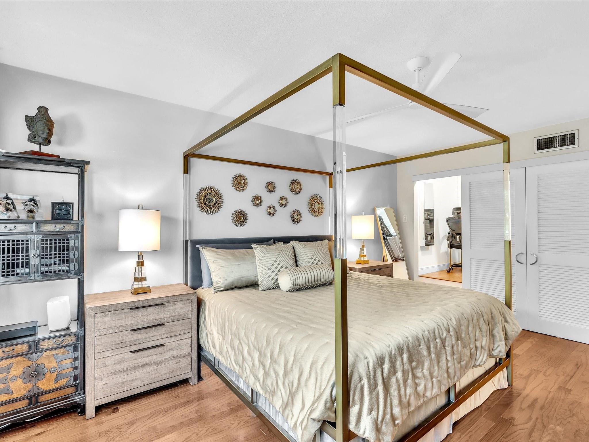 Townhouse Isle - Residential