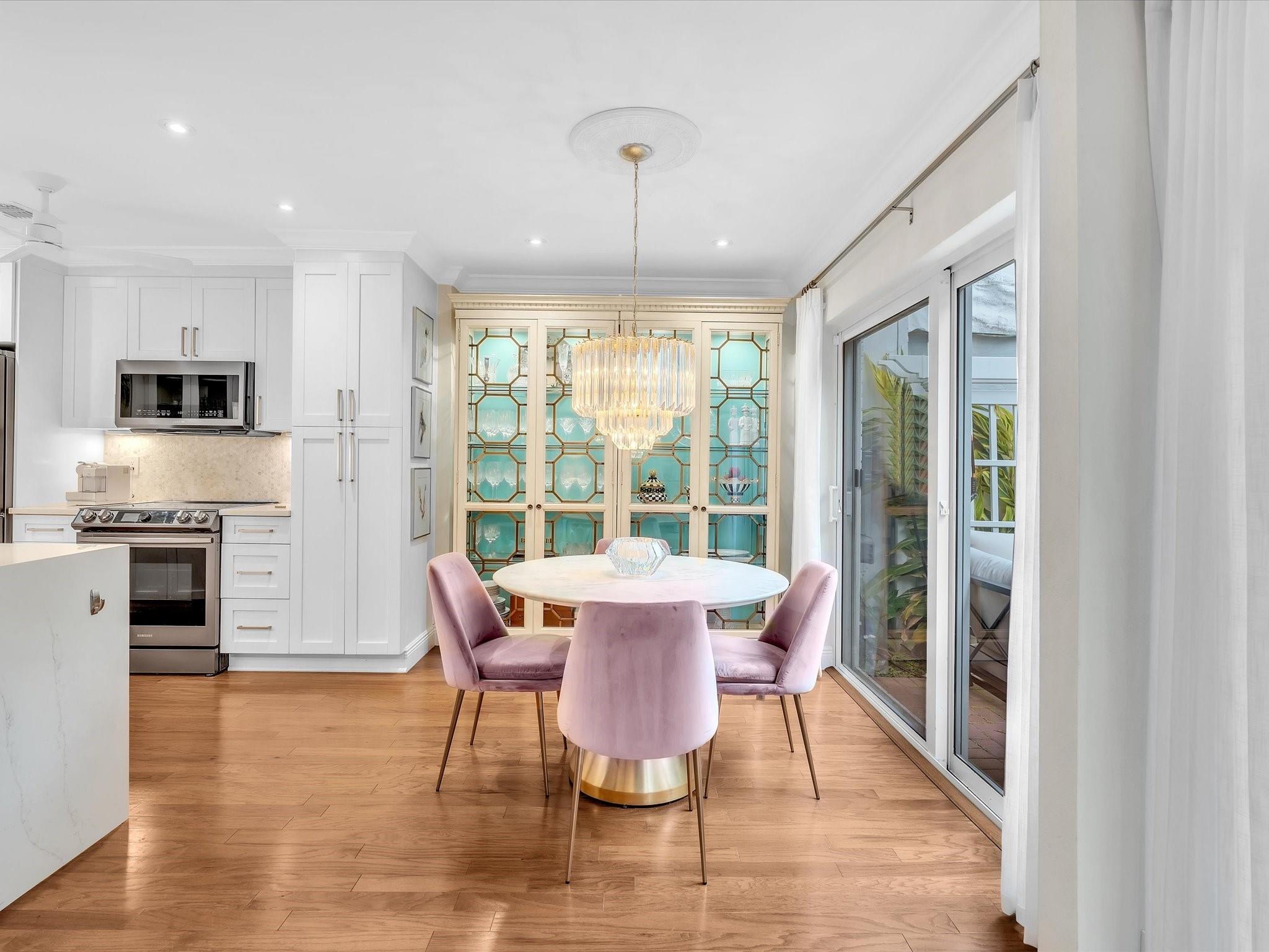 Townhouse Isle - Residential