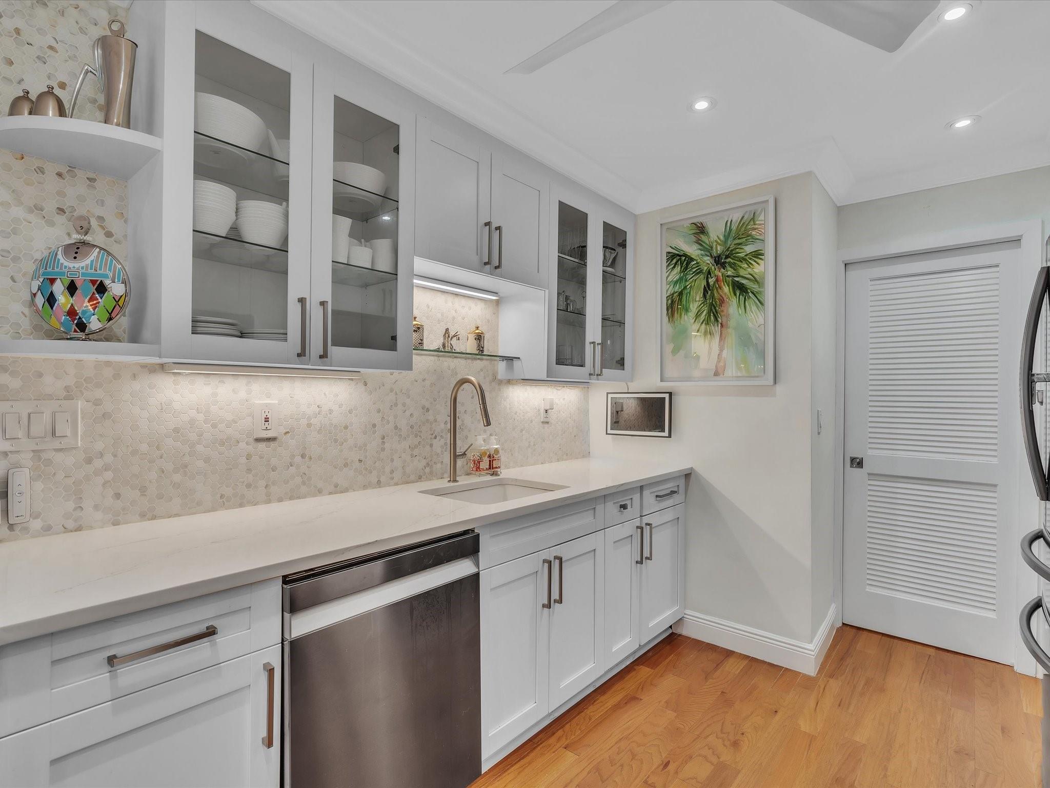 Townhouse Isle - Residential