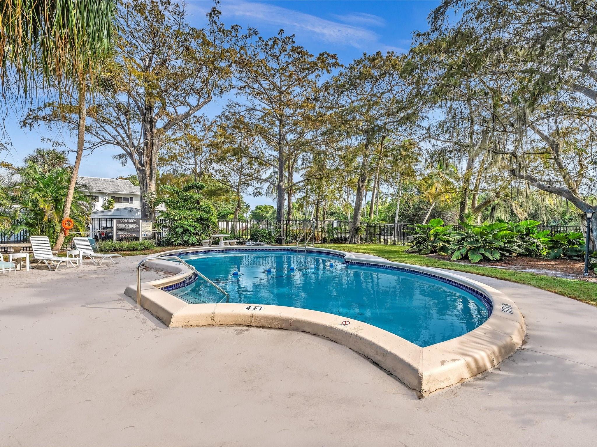 Townhouse Isle - Residential