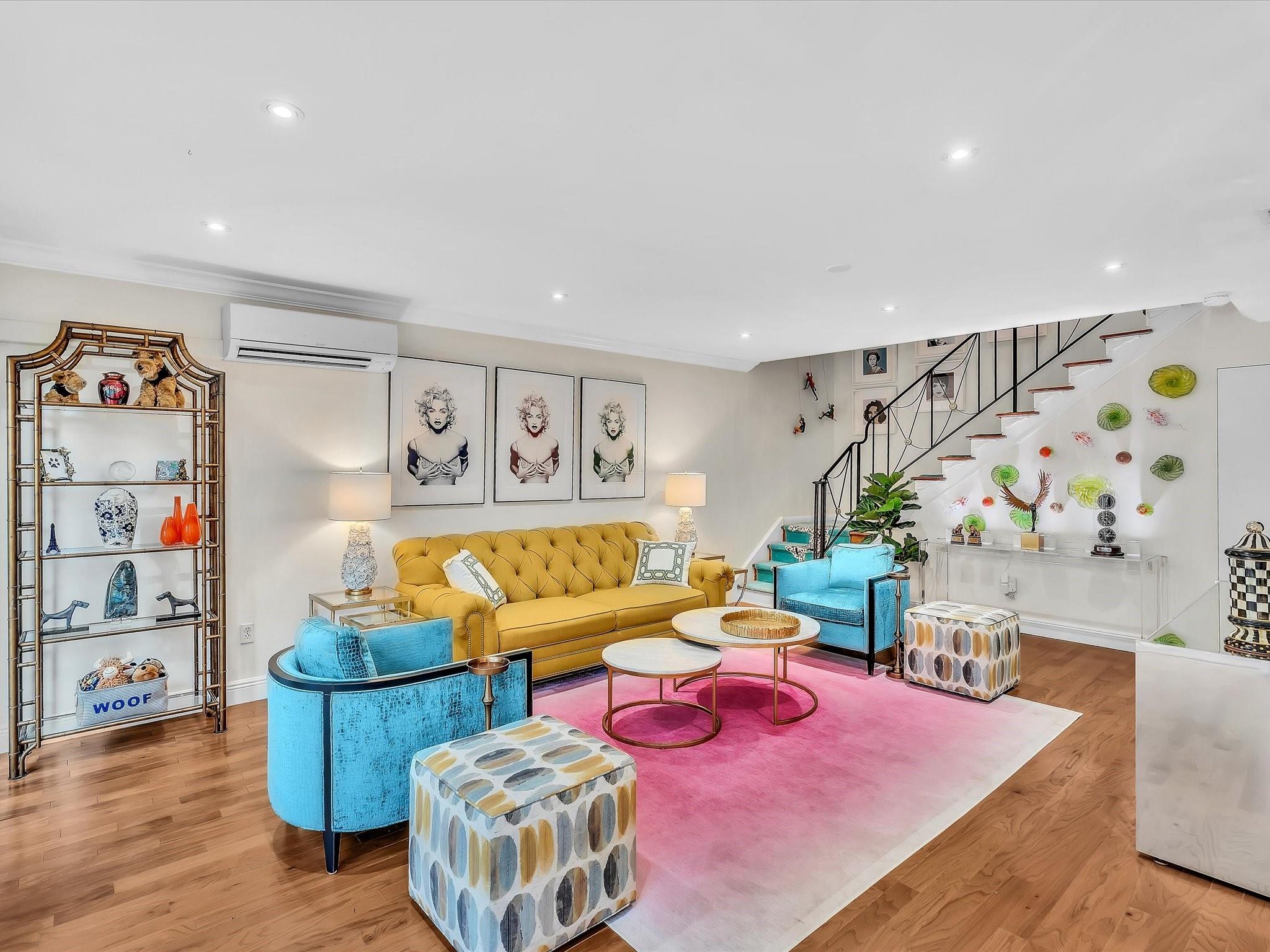 Townhouse Isle - Residential