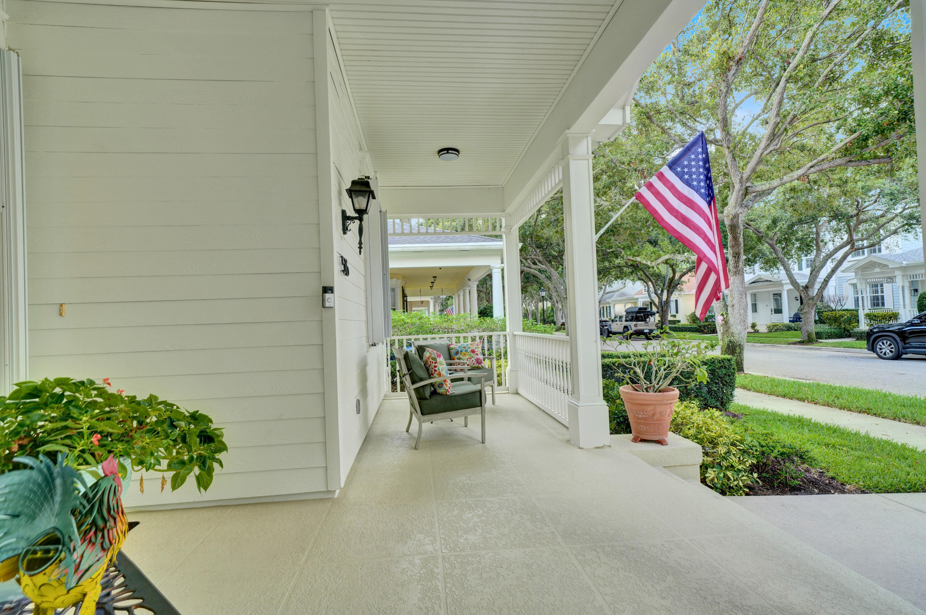516 Sweet Bay Circle