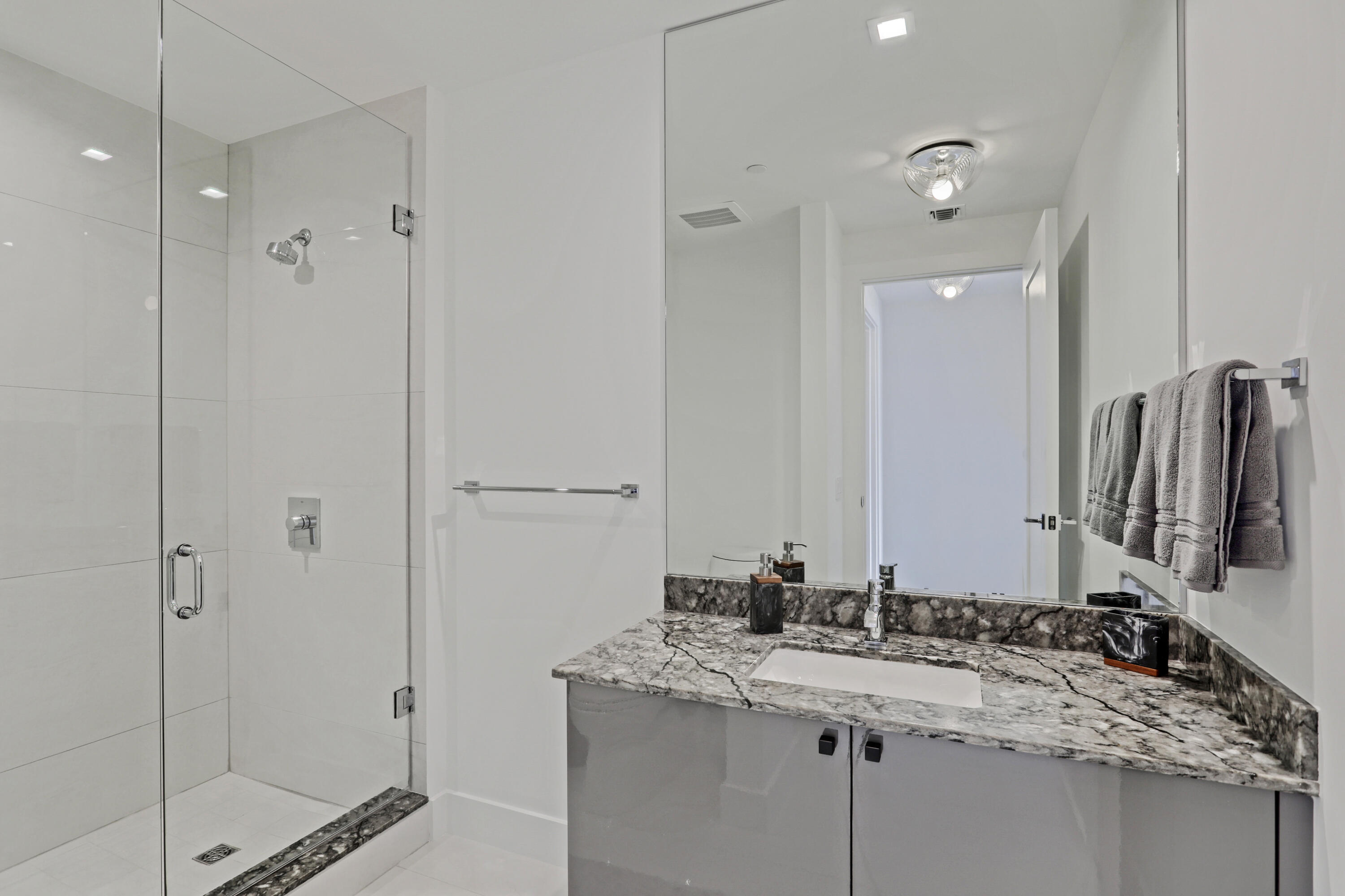 5000 North Ocean Condo - Residential