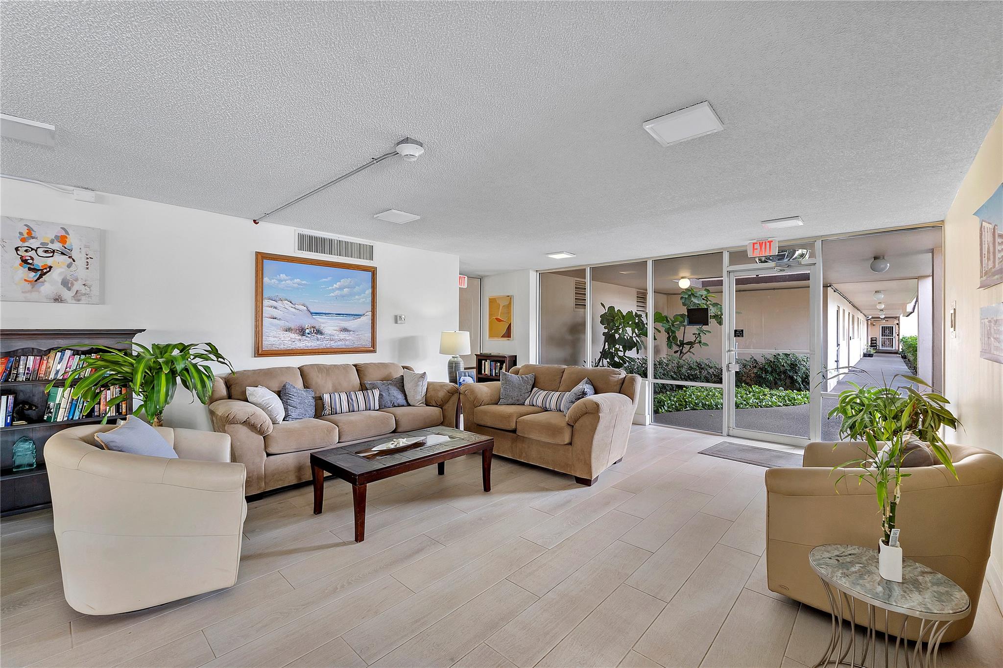 BOCA TEECA - Residential Lease