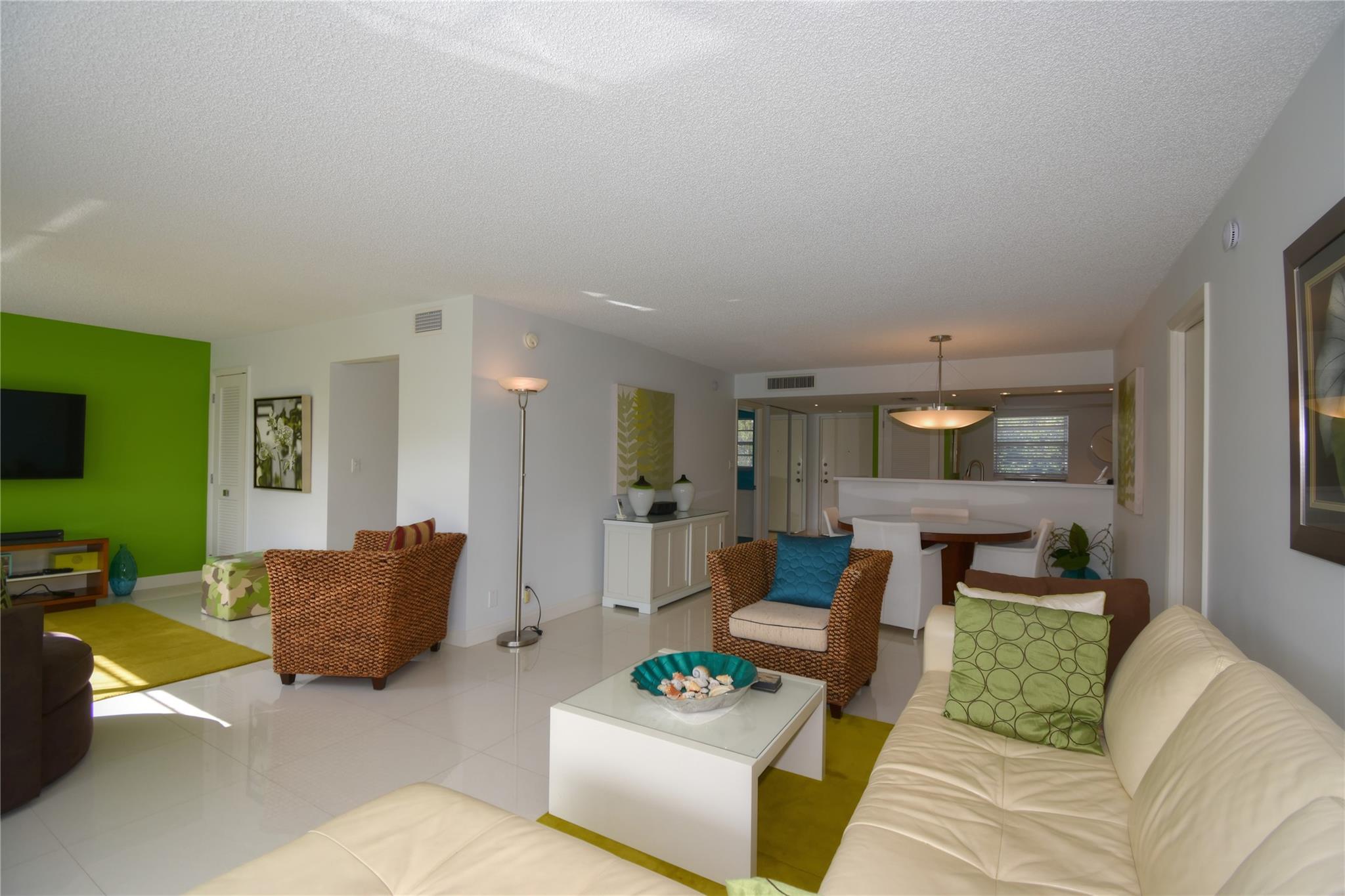BOCA TEECA - Residential Lease
