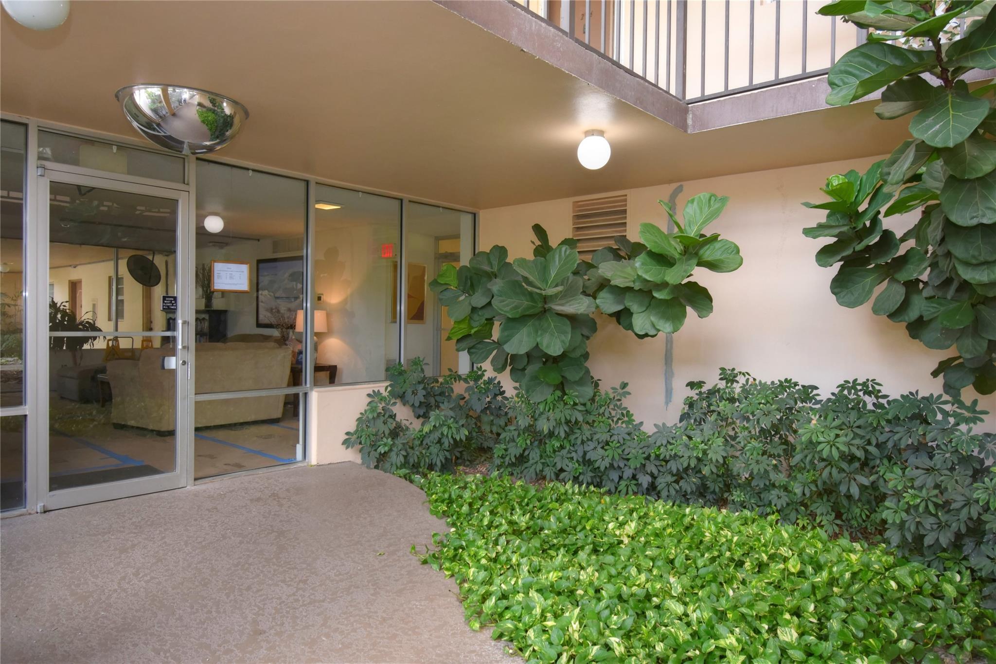 BOCA TEECA - Residential Lease