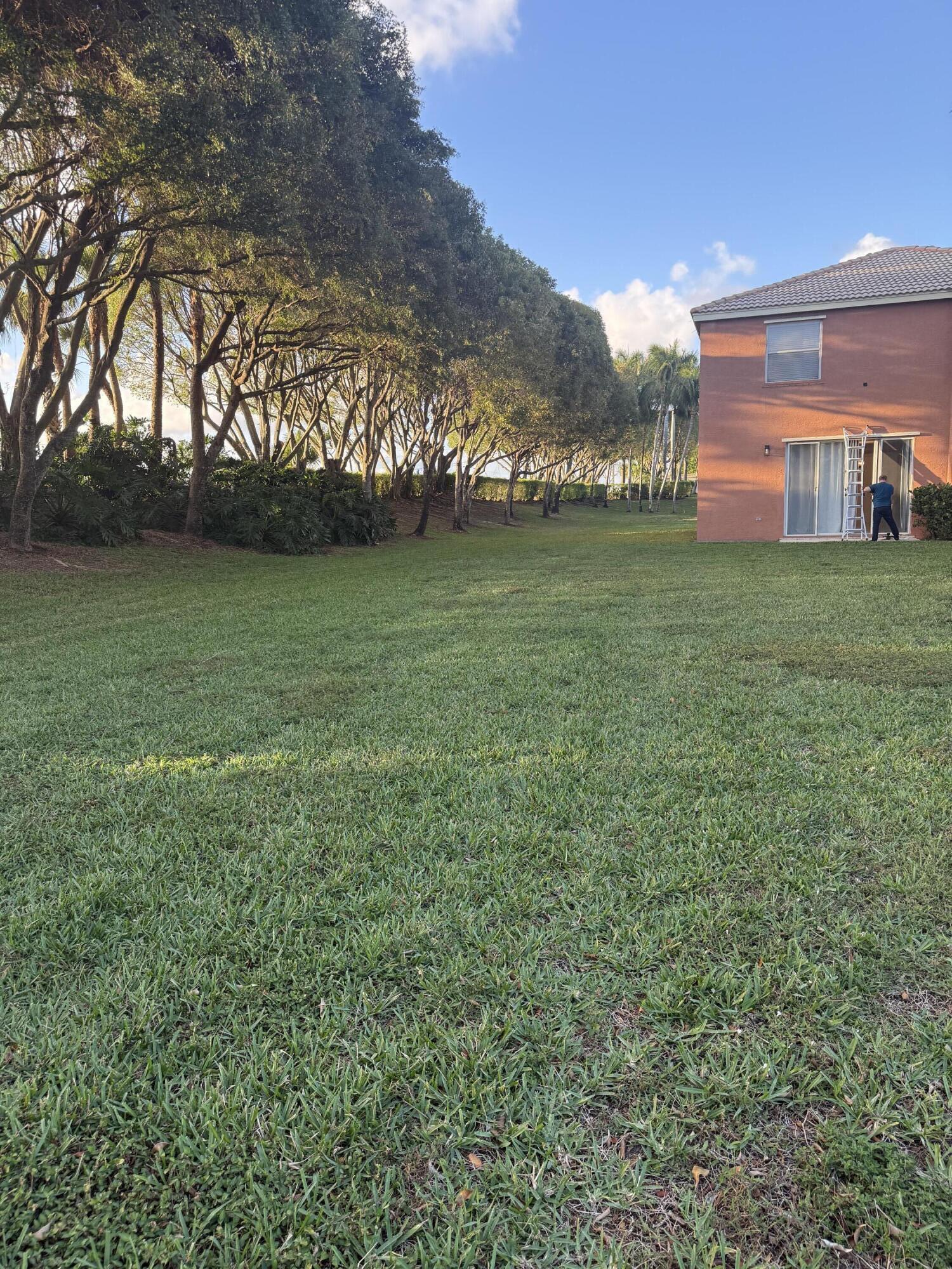 OLYMPIA 1 - Residential Lease