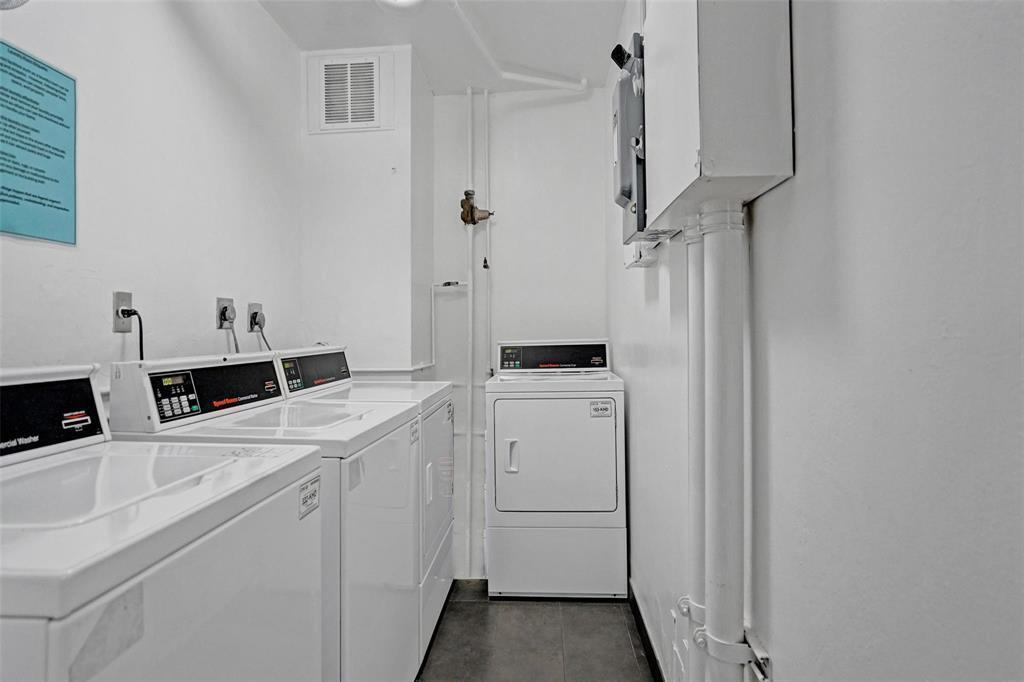CORAL RIDGE TOWERS SOUTH CO-OP - Residential