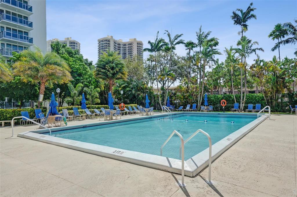 CORAL RIDGE TOWERS SOUTH CO-OP - Residential