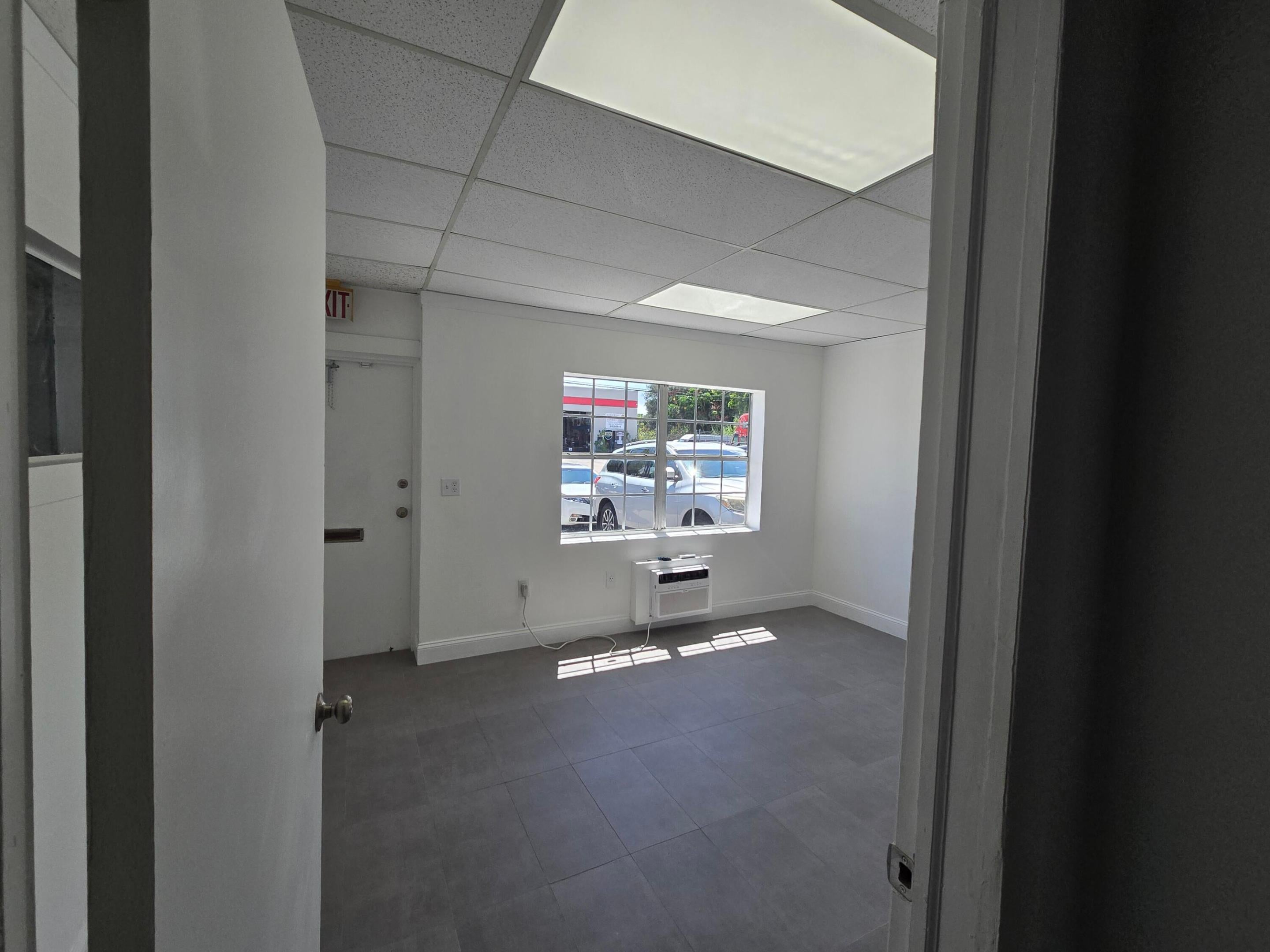 1655 Donna Road 45