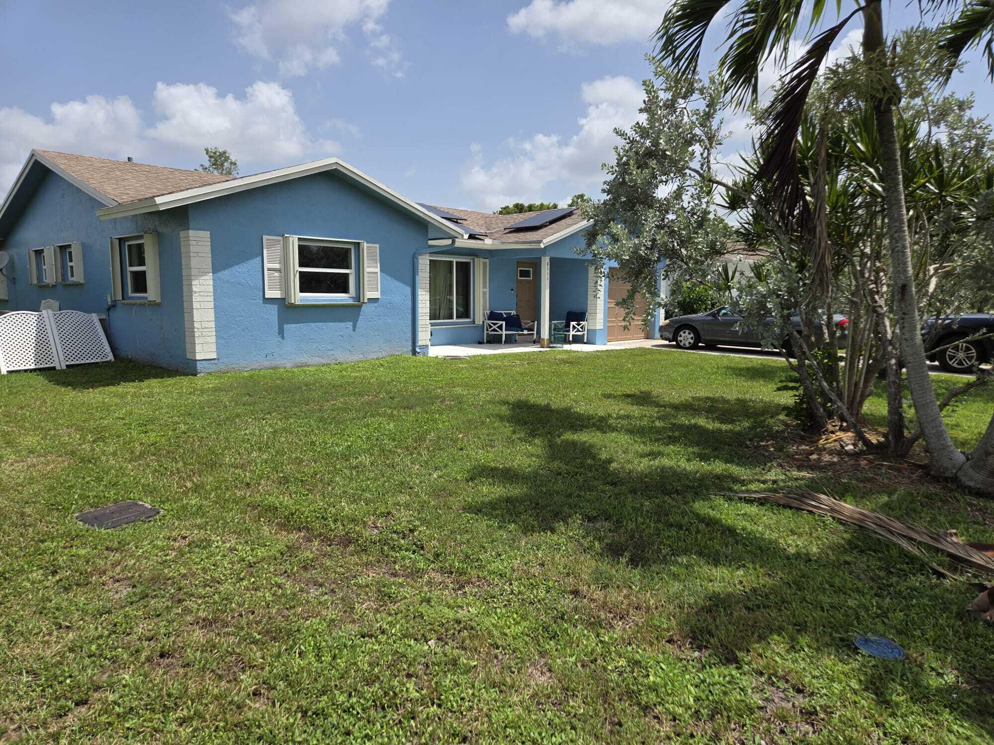 8111 NW 100th Terrace NW