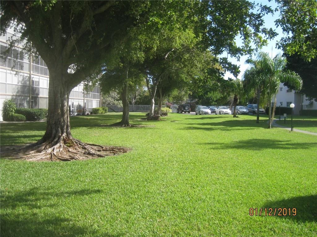 Hillcrest Country Club - Residential