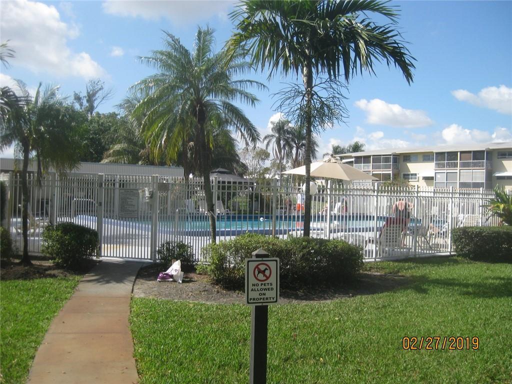 Hillcrest Country Club - Residential