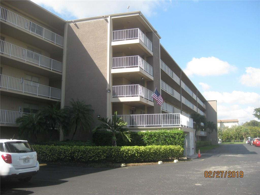 Hillcrest Country Club - Residential