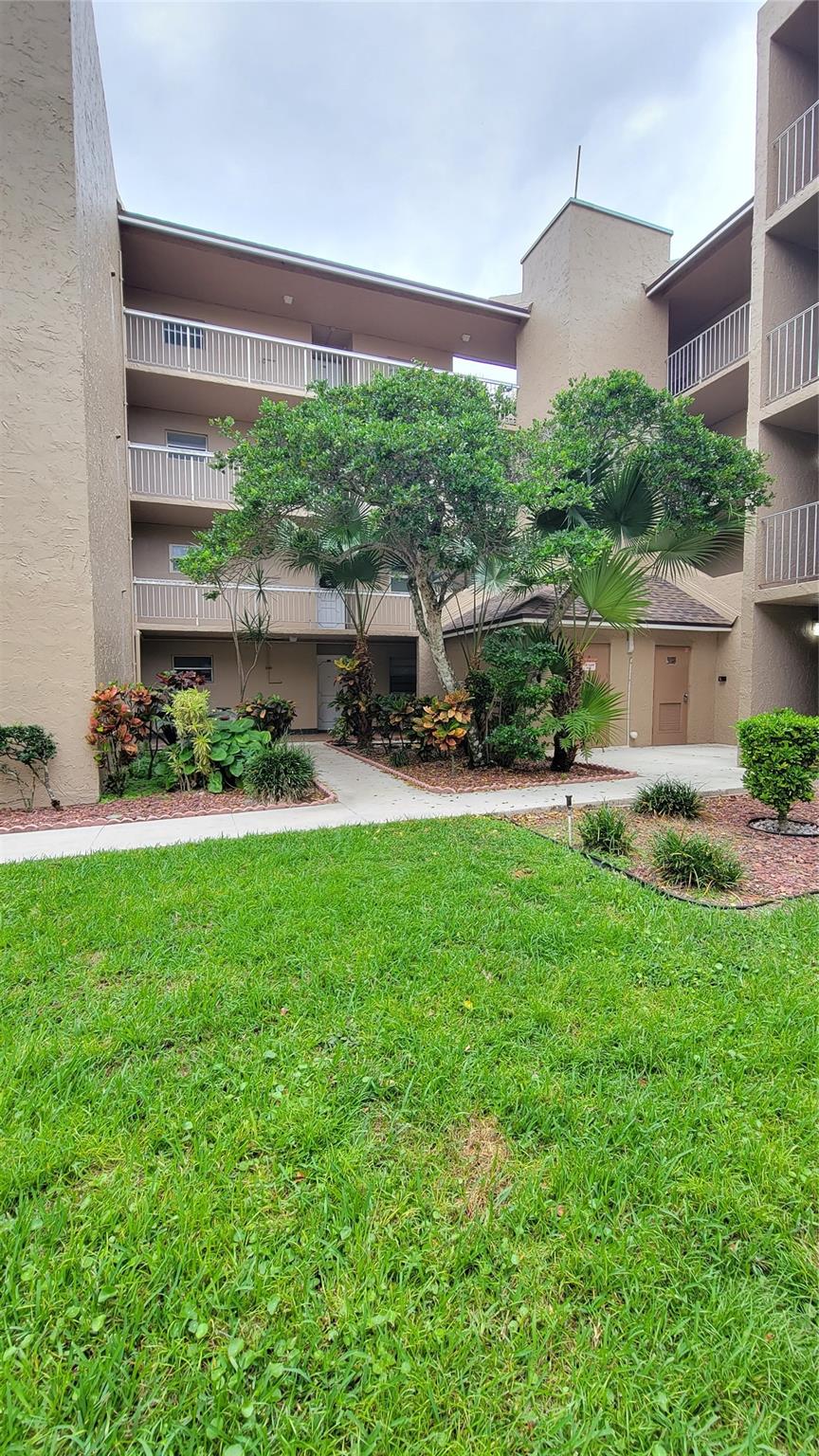 TANGERINE CONDOMINIUM - Residential Lease