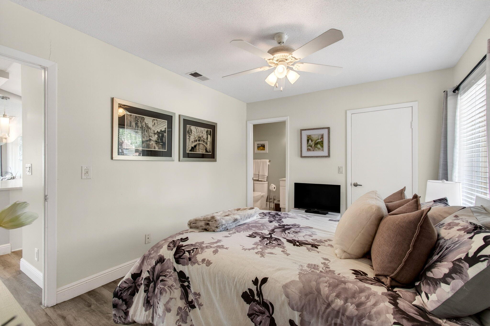 Casablanca Isles - Residential