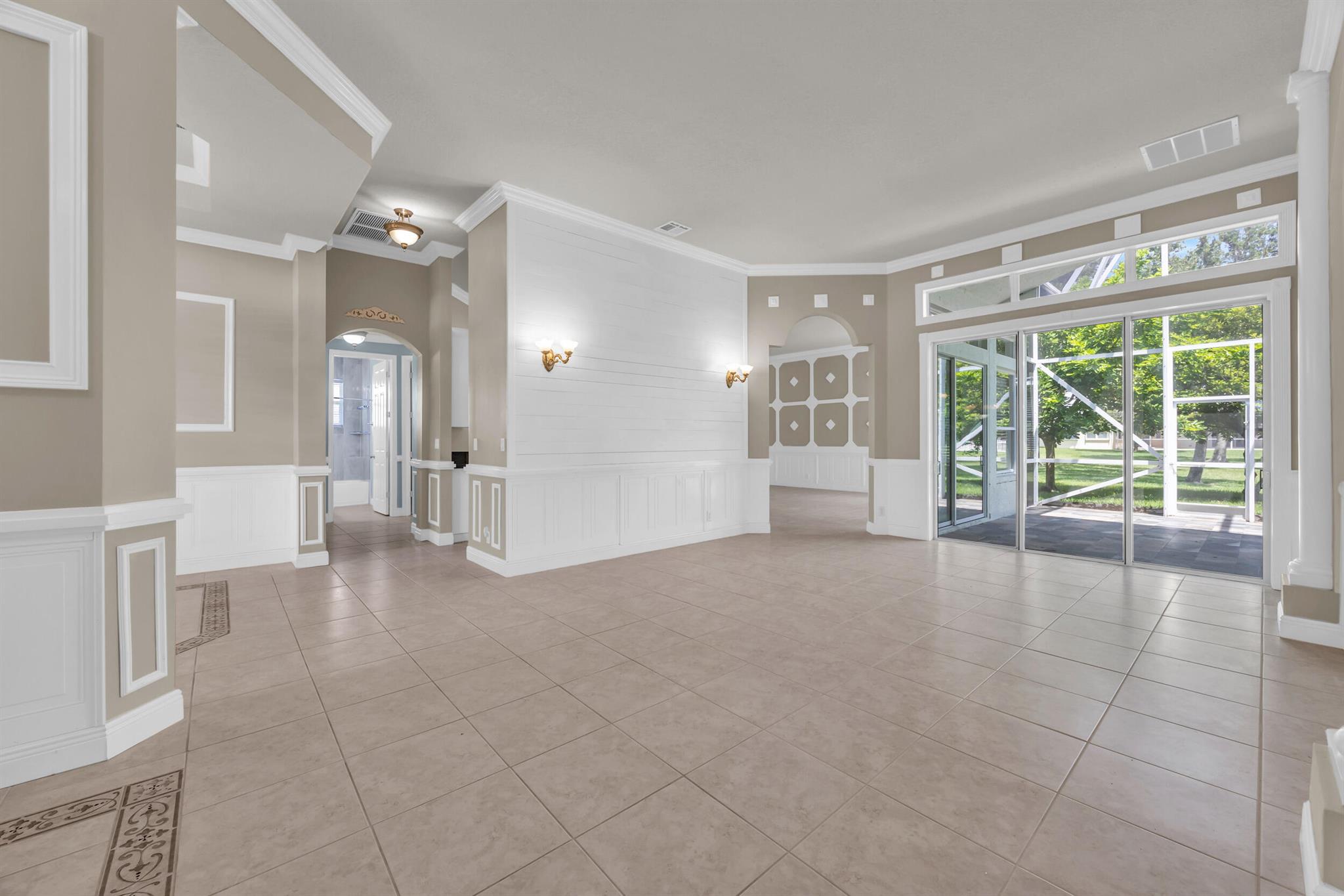 198 Magnolia Lakes Boulevard