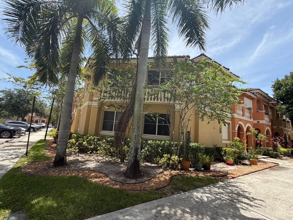Photo of 8928 SW 18TH Street, Miramar, FL 33025 (MLS # B26053589)